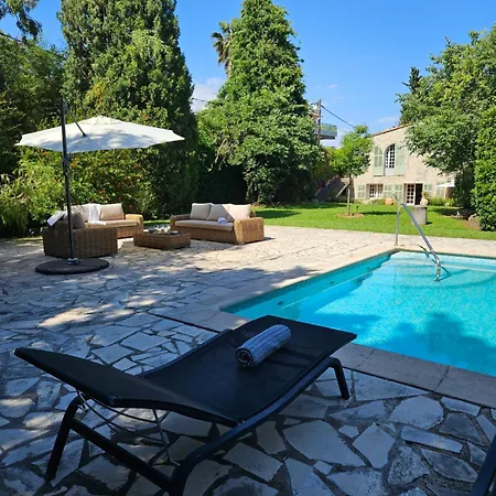 Mas De Charme Avec Piscine 앙티브