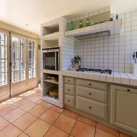 Mas De Charme Avec Piscine 앙티브