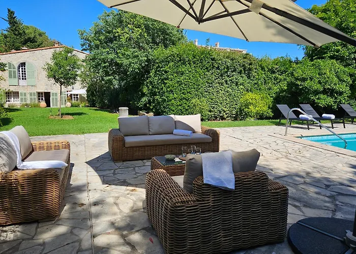 Mas De Charme Avec Piscine